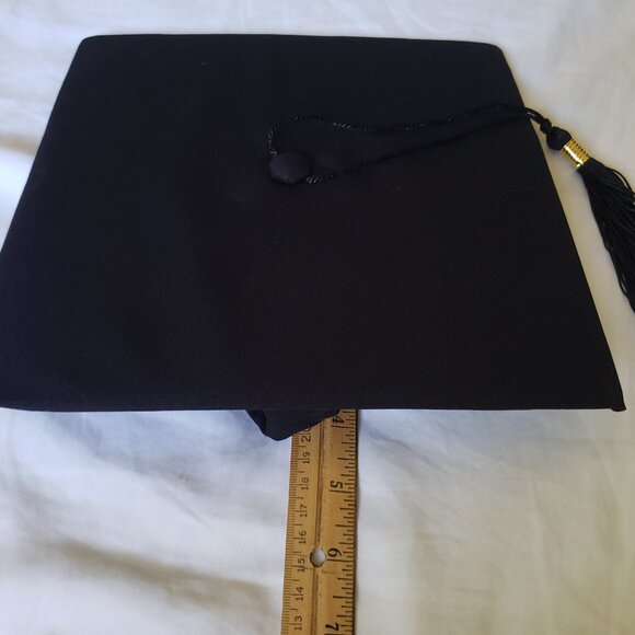 Graduation Mortarboard Black with Black Tassel Excellent Condition OS - Picture 5 of 8